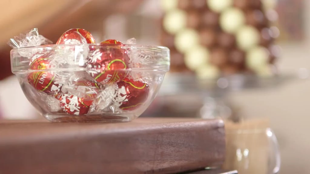 Lindt LINDOR Truffles Lindt LINDOR Truffles