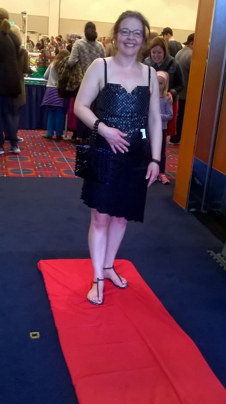 Another glance at the Lego dress on the red carpet at Bricks Cascade.