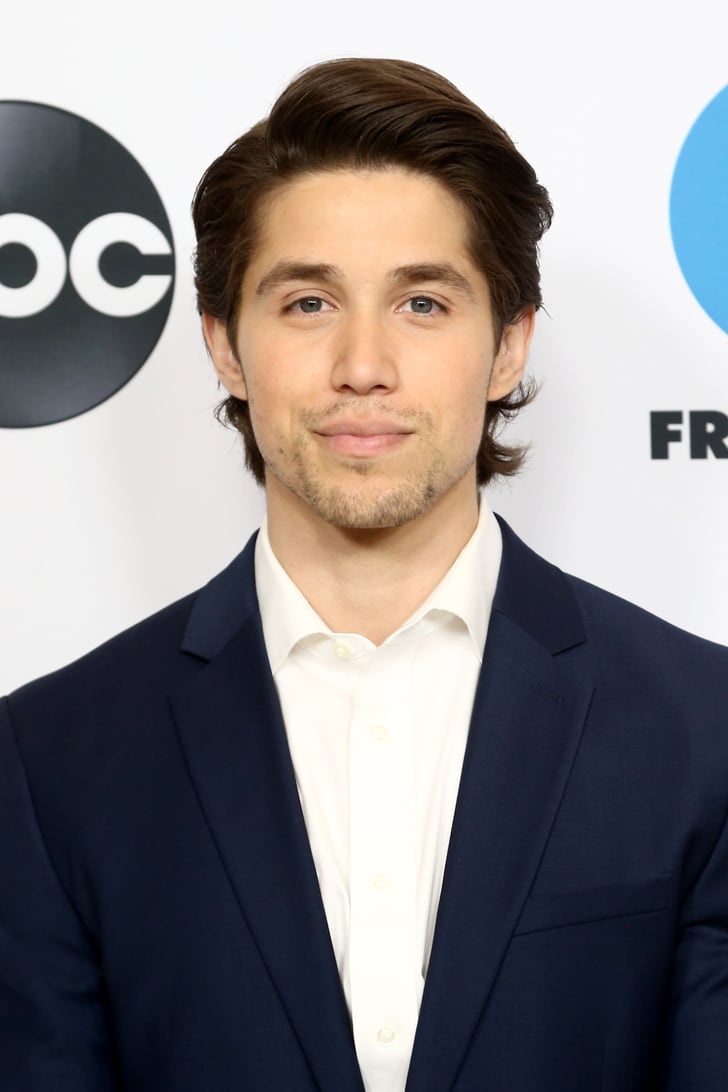 Brandon Larracuente торс