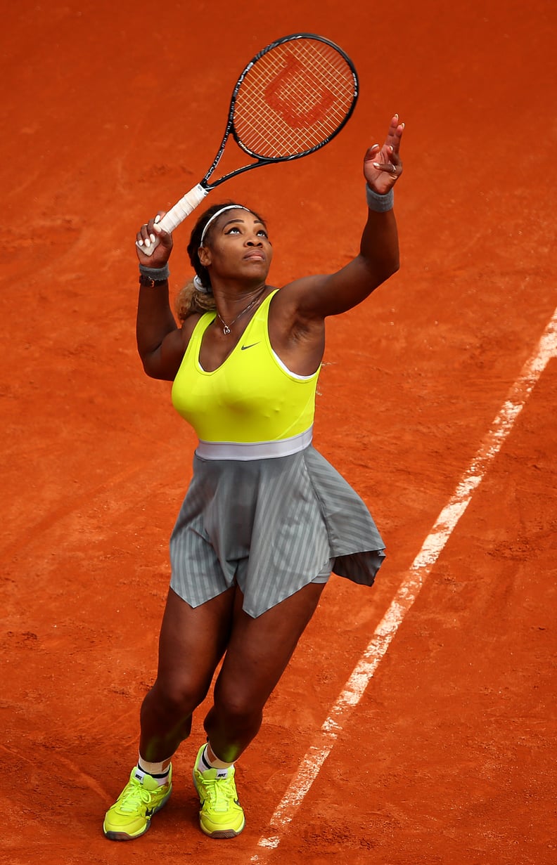 Serena Williams Wearing Neon Yellow Nikes at the French Open in 2014