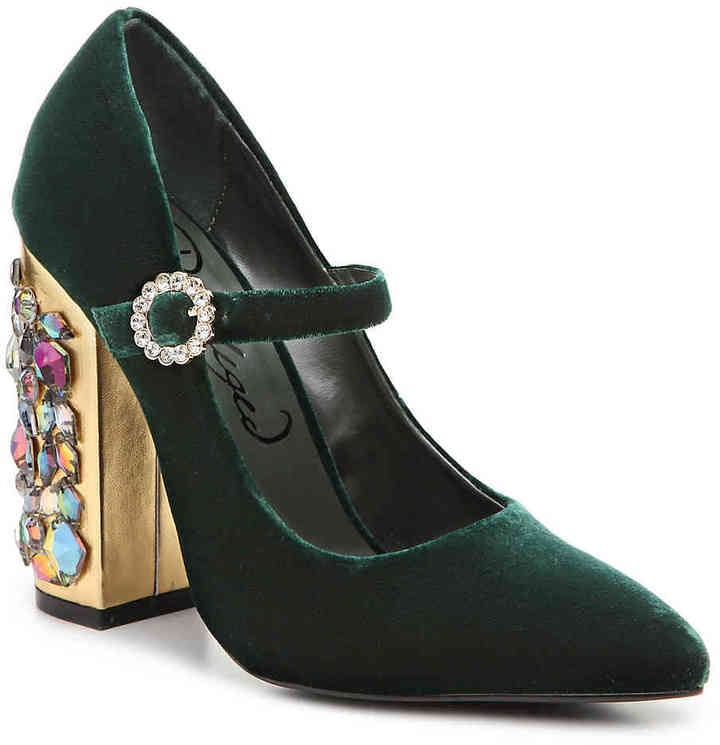 Privileged Esmer Velvet Pumps