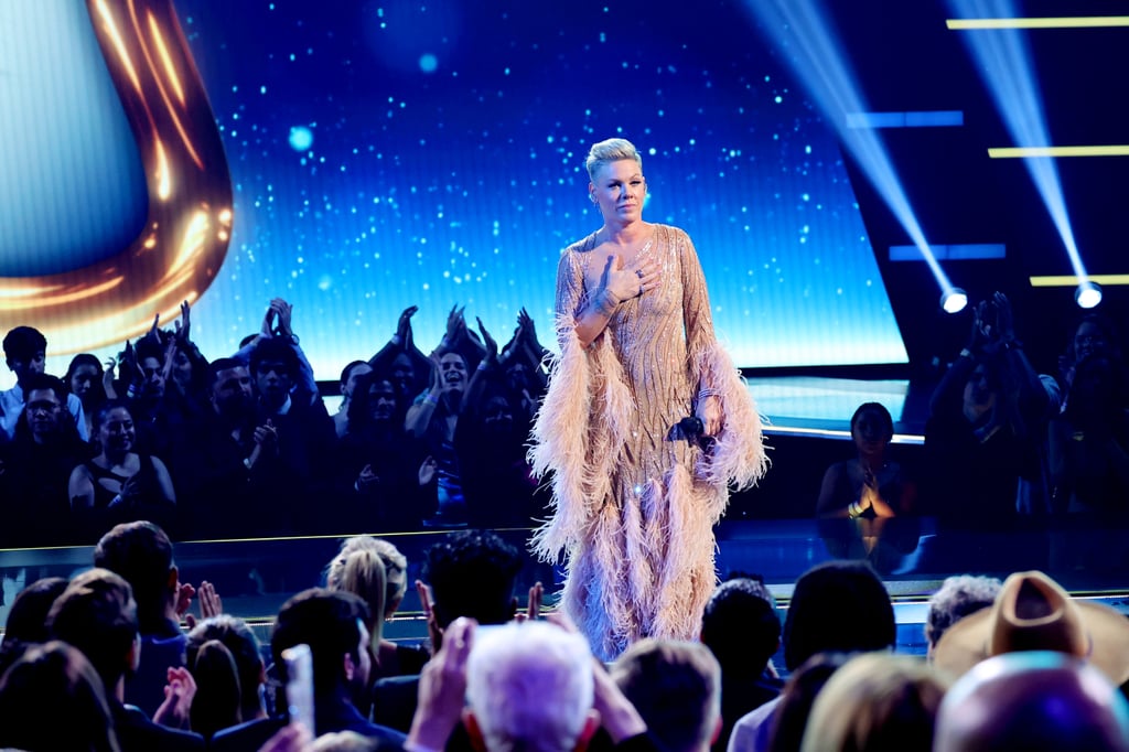 Pink AMAs Performance 2022