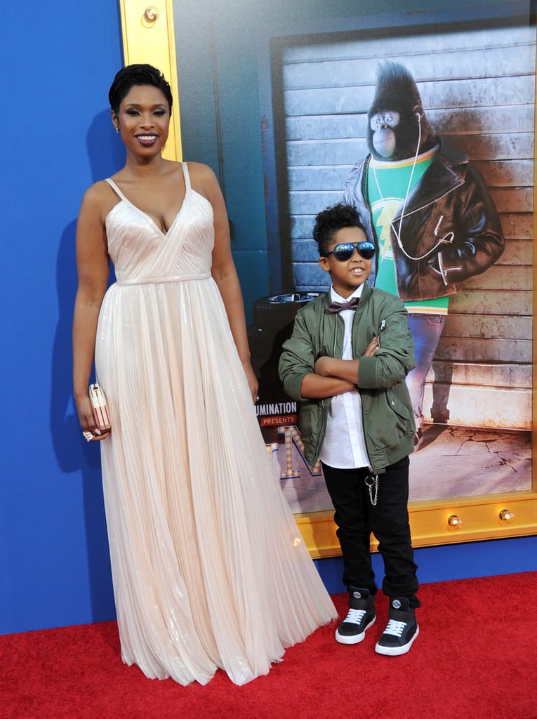 Jennifer Hudson at LA Sing Premiere With Son December 2016