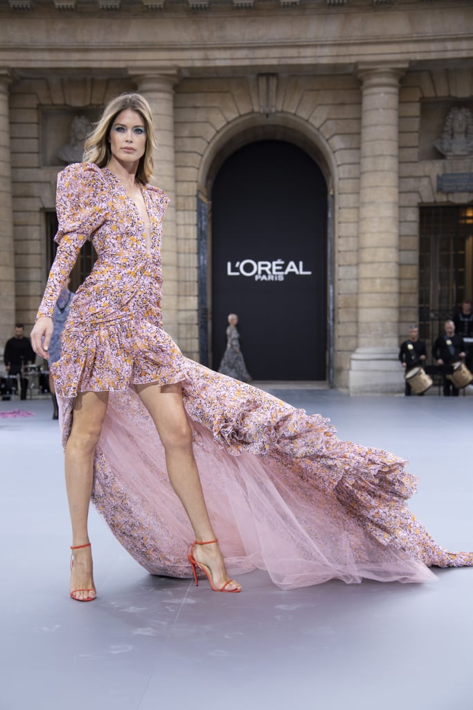 Doutzen Kroes Walks Le Défilé L'Oréal Paris 2019 | Photos From the L