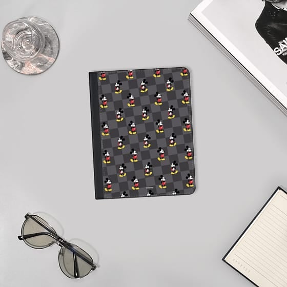 iPad Pro Checker Mickey - Black Case