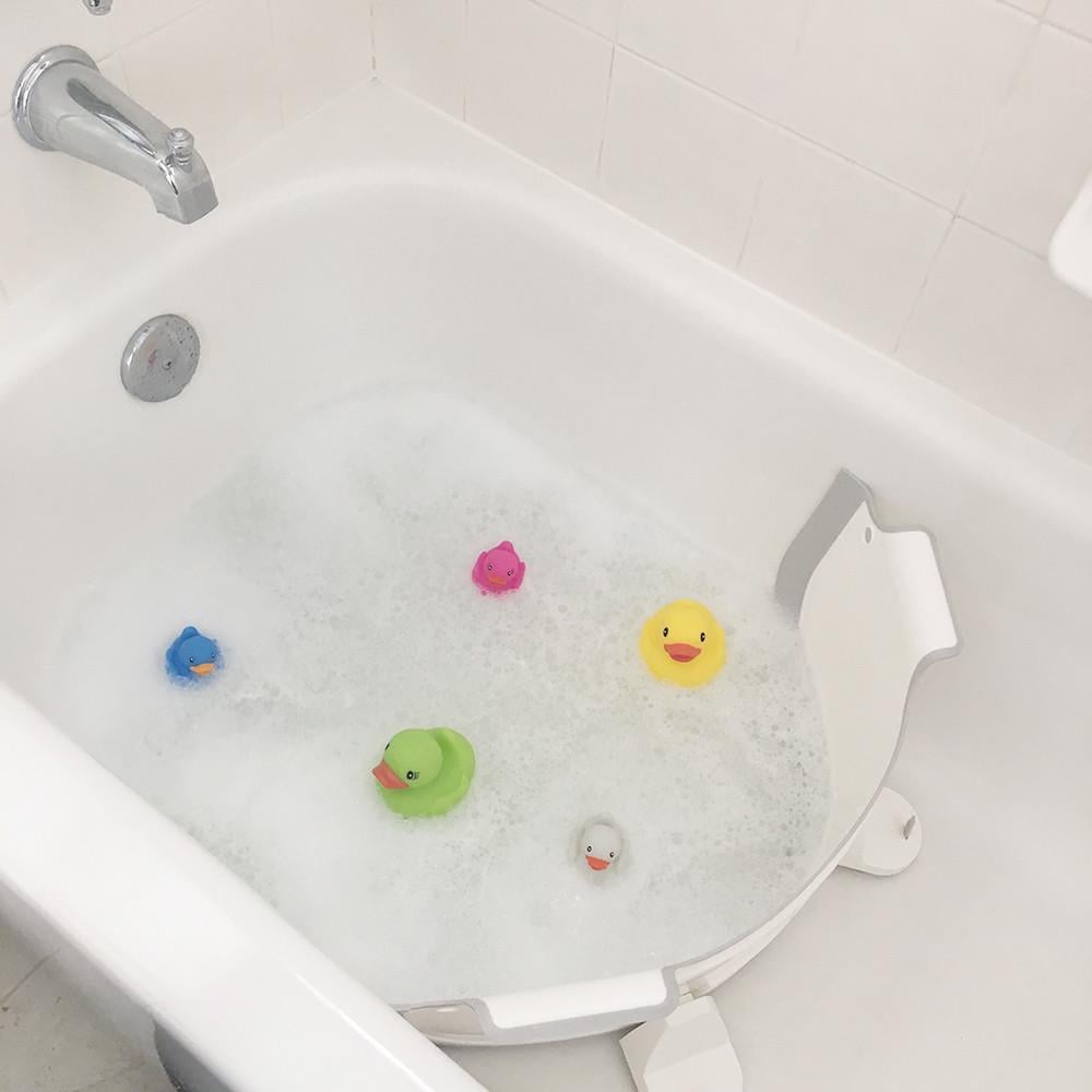 Baby Dam Bathtub Divider