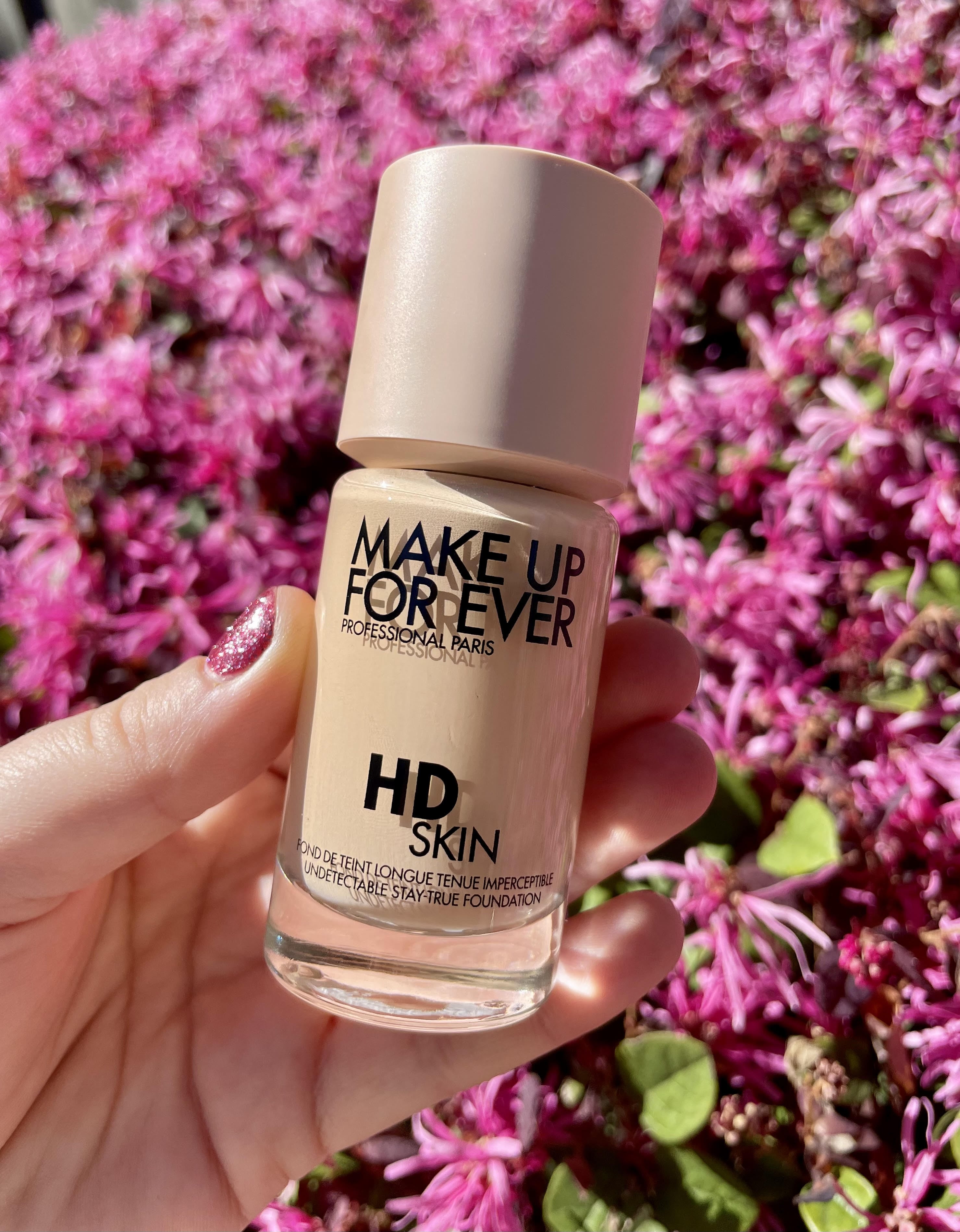 4 Editors Review New Make Up For Ever HD Skin Foundation