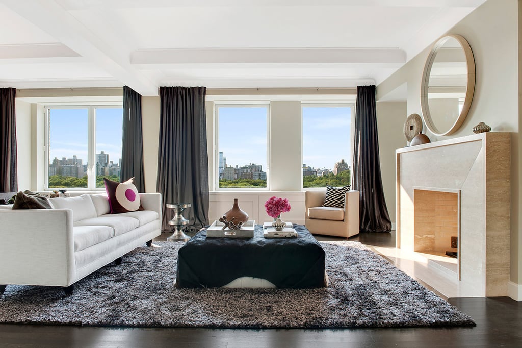 La La may have entertained famous friends, such as Kim Kardashian, in this spacious living room.