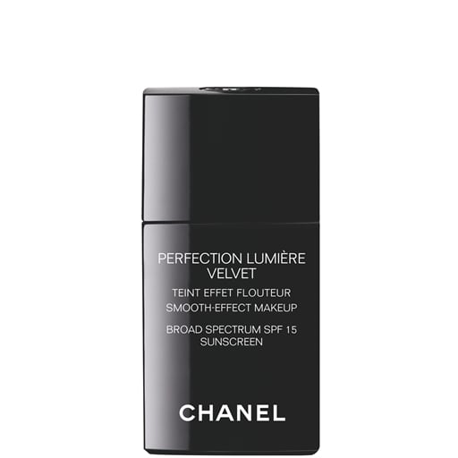 Chanel Perfection Lumière Velvet Smooth-Effect Makeup SPF 15