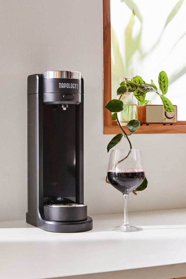 Tapology! Wine Aerator + Dispenser