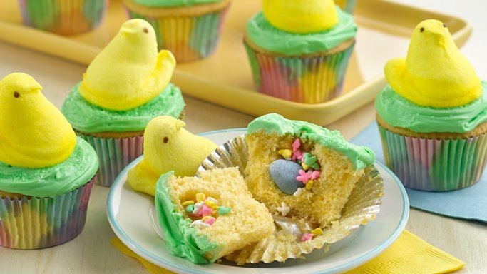 Easter Surprise Cupcakes Easter Surprise Cupcakes