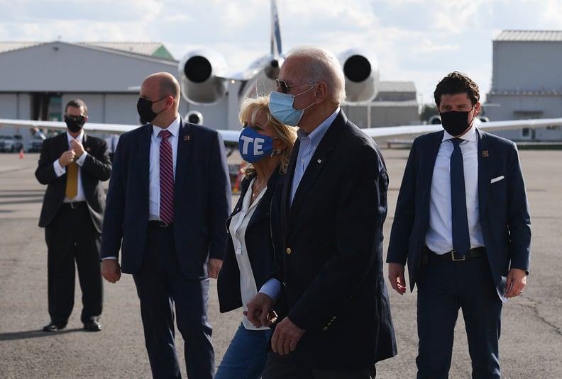 Jill Biden Wearing a "Vote" Mask Before the Final Debate