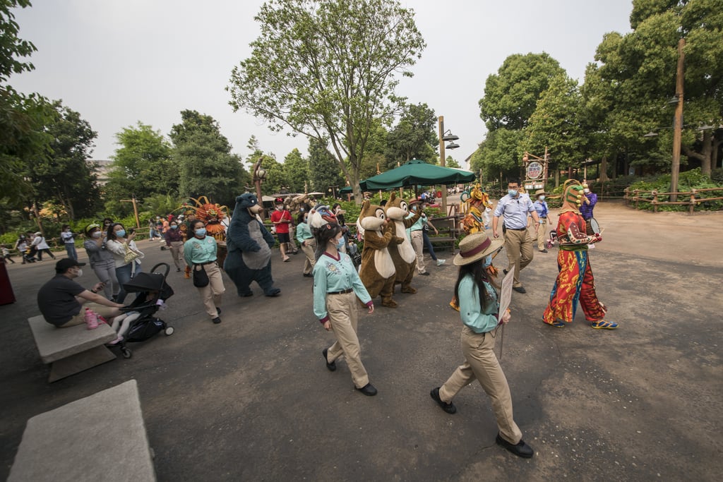 Pictures of Shanghai Disneyland Reopening After Coronavirus