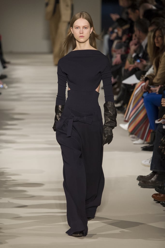 Victoria Beckham Fall 2017 Runway
