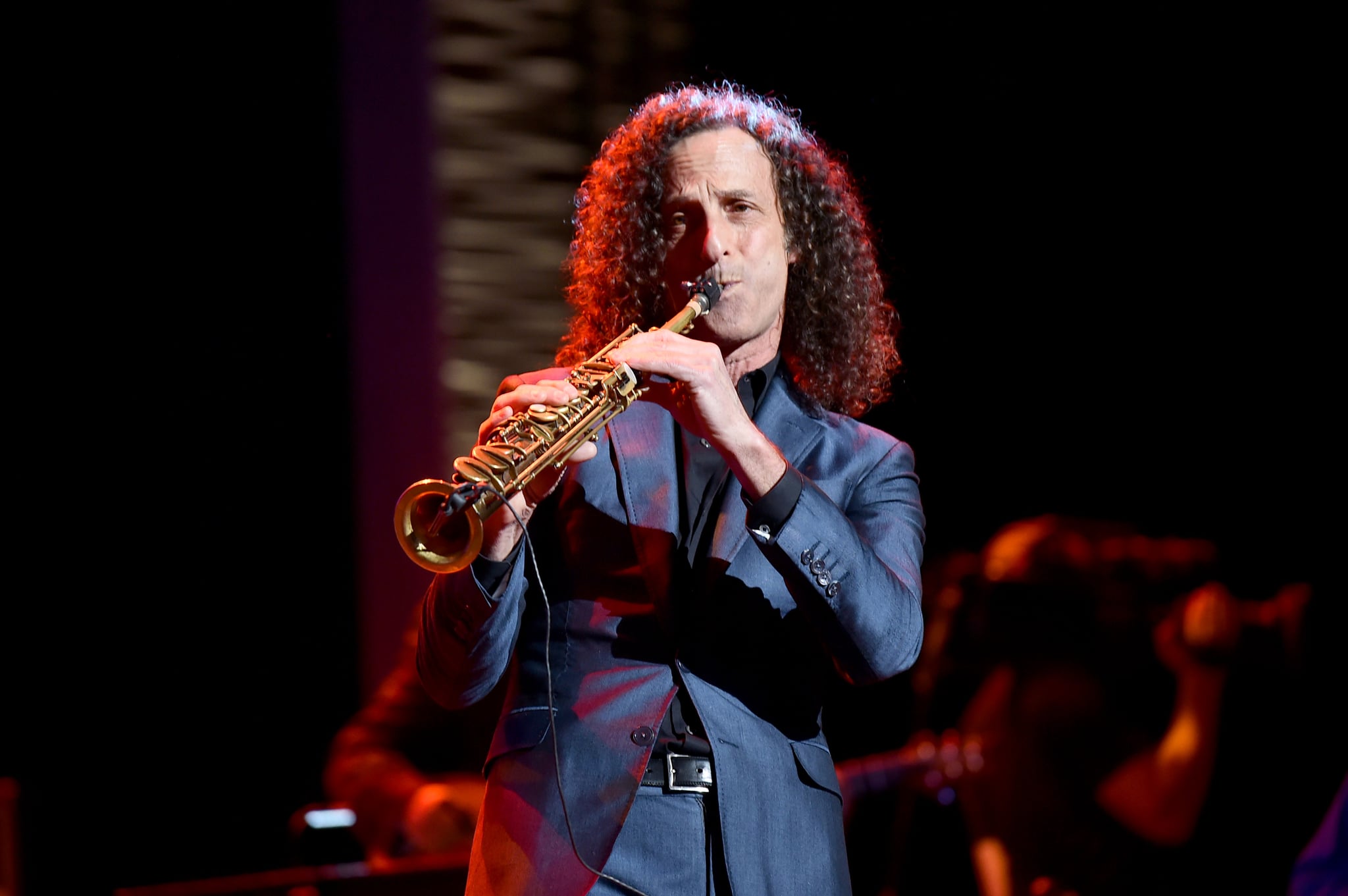 Kenny G Plays Sax on an Airplane Video POPSUGAR Entertainment
