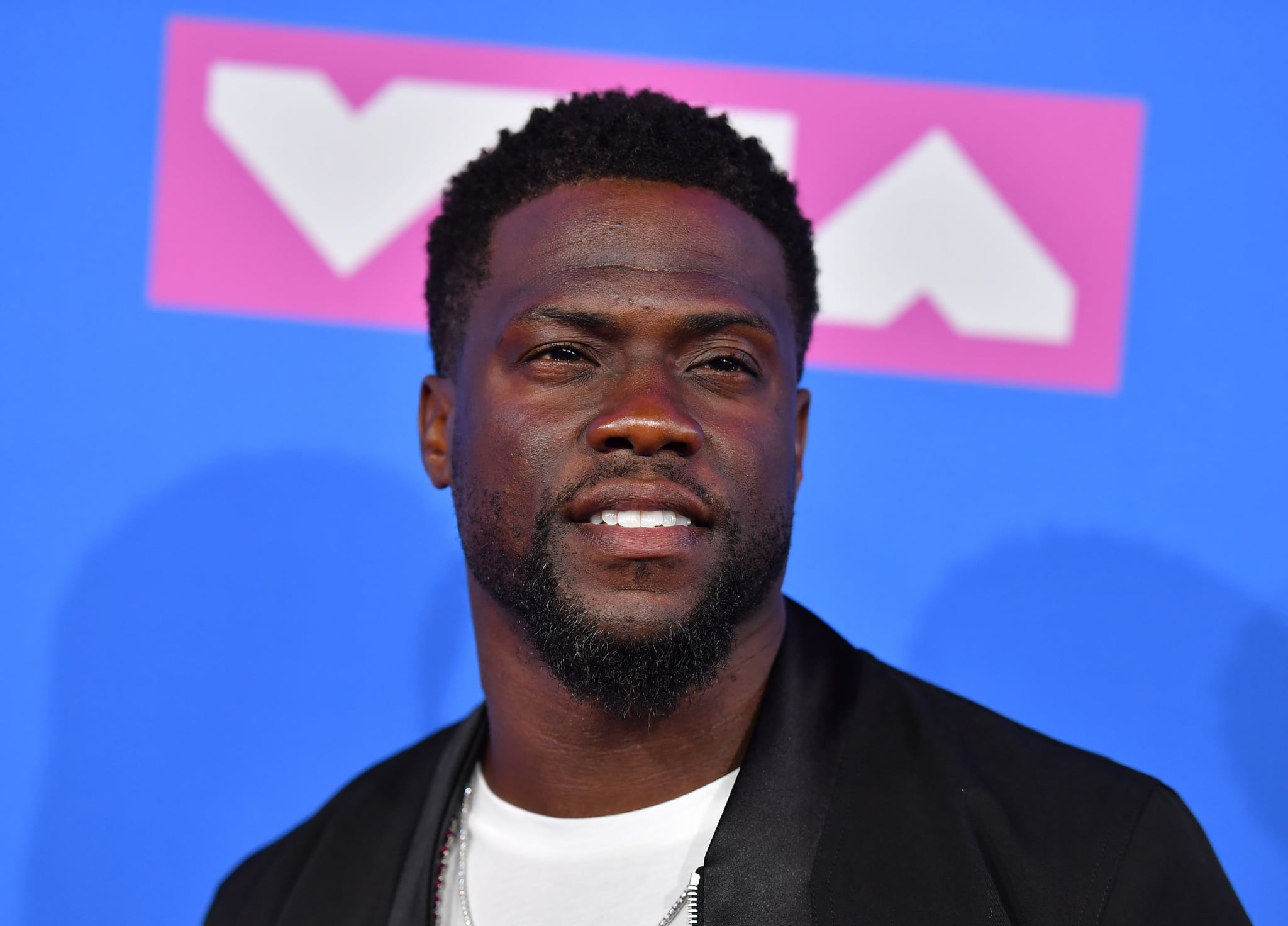 Is Kevin Hart Hosting the 2019 Oscars? | POPSUGAR ...