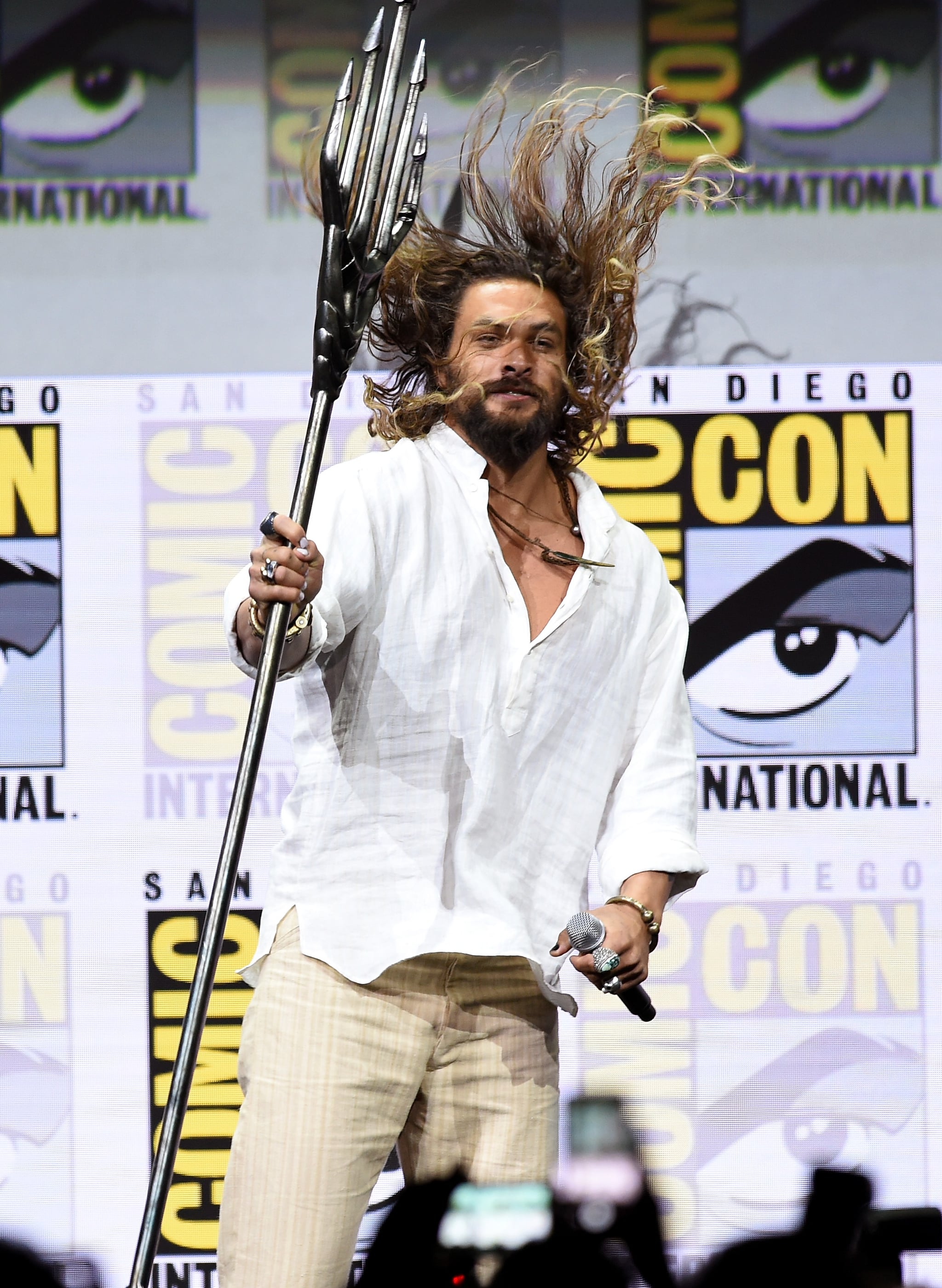 Celebrity & Entertainment | These Photos of Jason Momoa With Long and  Lucious Hair Should Be Respected at All Times | POPSUGAR Celebrity Photo 16