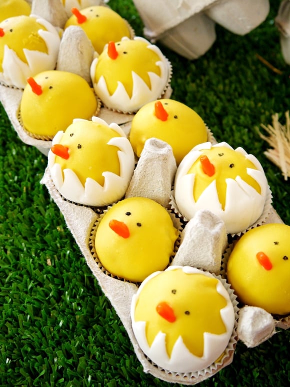 Hatching Chicks Cake Pops