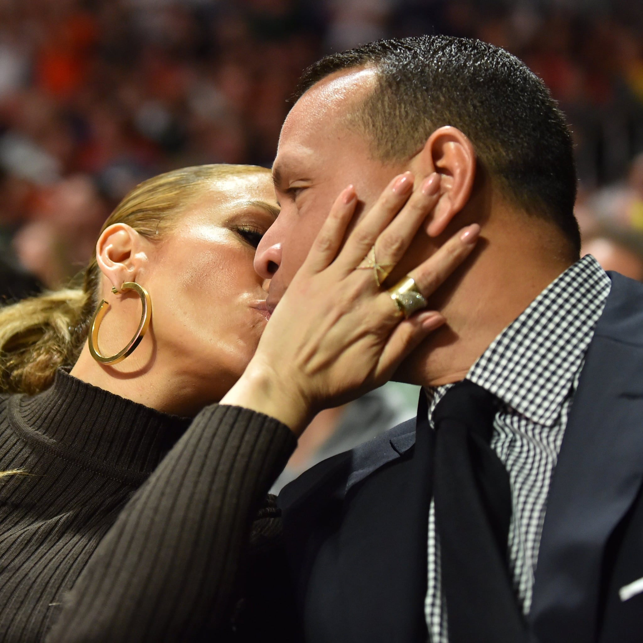 Jennifer Lopez And Alex Rodriguez Pda Pictures Popsugar Celebrity