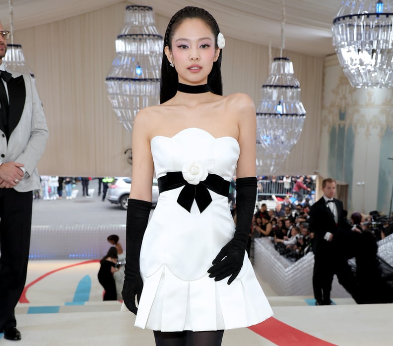 Jennie Wears a Chanel Minidress at the 2023 Met Gala | POPSUGAR Fashion