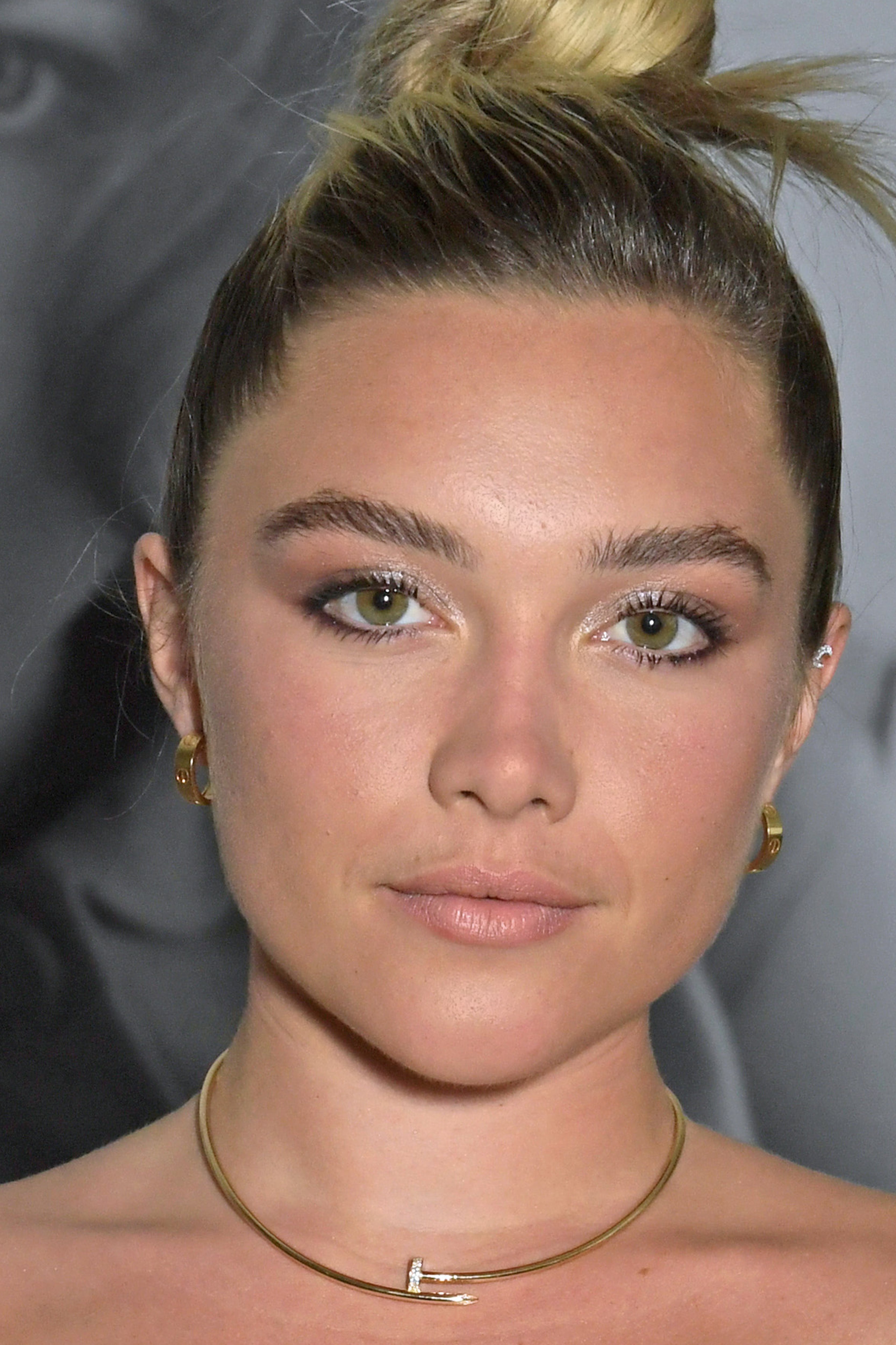 Florence Pugh's Septum Piercing Makes Her Feel "Cool" POPSUGAR Beauty