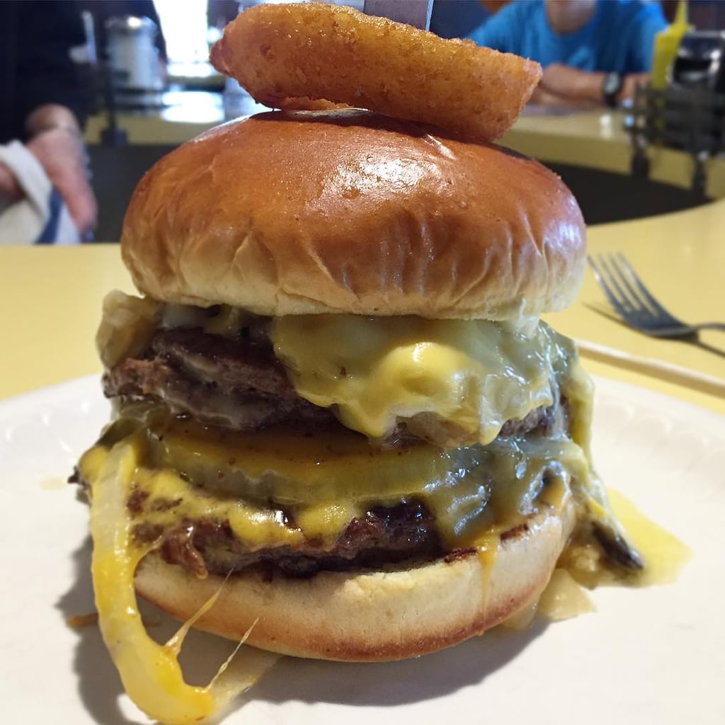 Wisconsin Solly's Grille These Are the Absolute Best Burgers in All