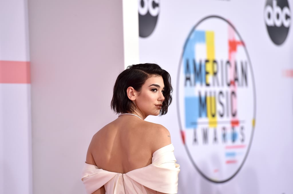 American Music Awards Red Carpet Dresses 2018