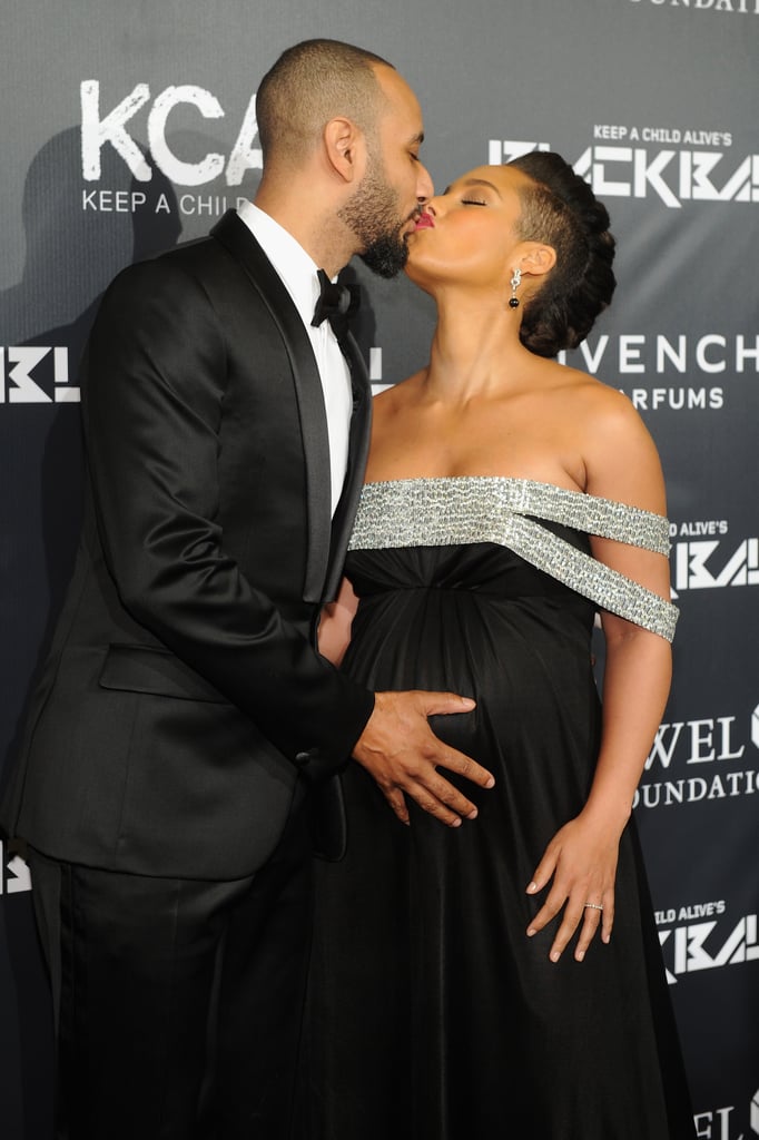 Alicia Keys and Swizz Beatz brought adorable PDA to her Keep A Child Alive organization's Black Ball in NYC on Thursday.