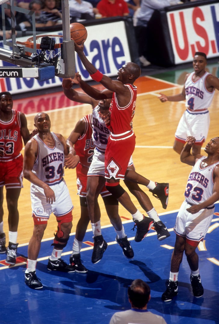 40 Stunning Photos of Michael Jordan Soaring Through the Air | POPSUGAR ...