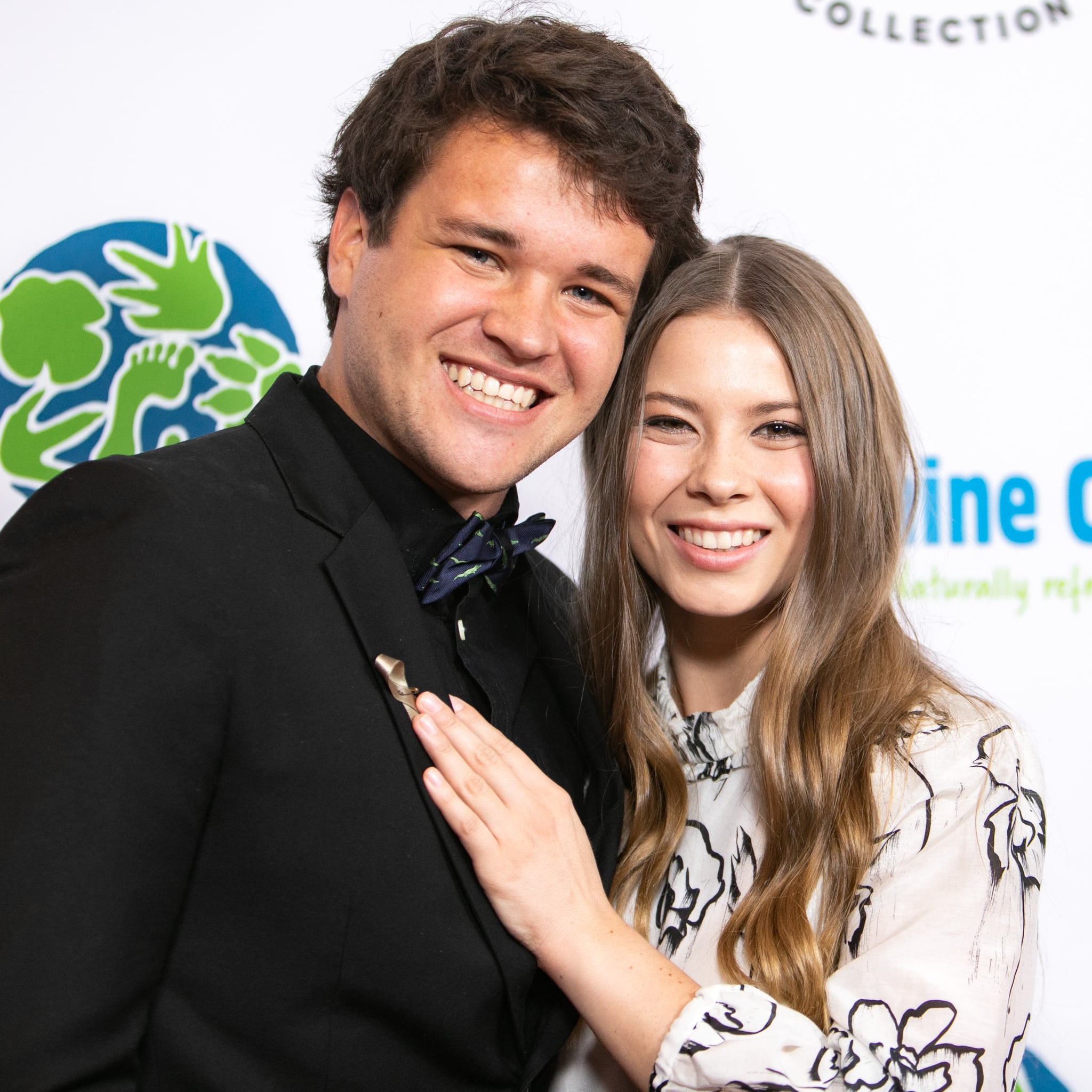 Bindi Irwin And Chandler Powell Wedding Details Popsugar Celebrity