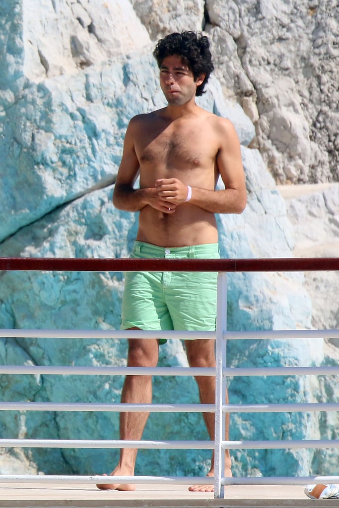 Adrian Grenier Shirtless by the Pool in Cannes | POPSUGAR Celebrity Photo 3