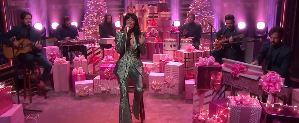Kacey Musgraves Performs “Glittery” on Jimmy Fallon Video
