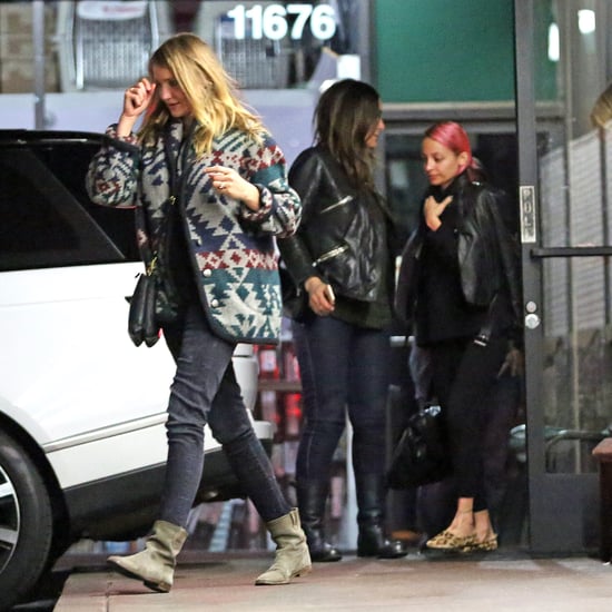 Cameron Diaz Has Dinner With Drew Barrymore | Pictures