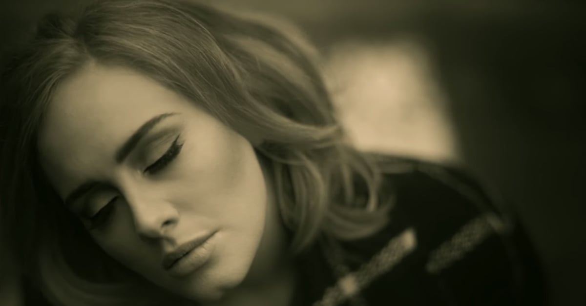 Flip Phone In Adele S Hello Video Ps Tech