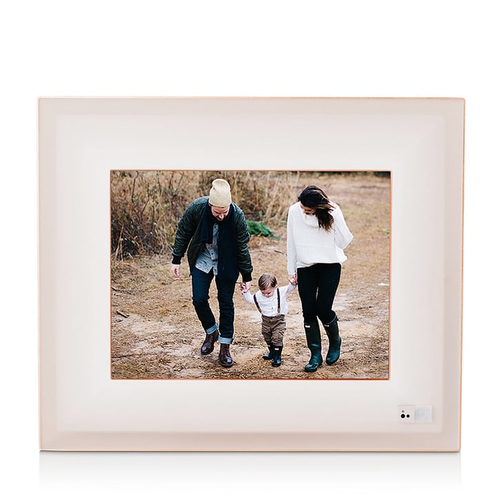 Aura Digital Photo Frame Best Tech 2018 POPSUGAR News Photo 14