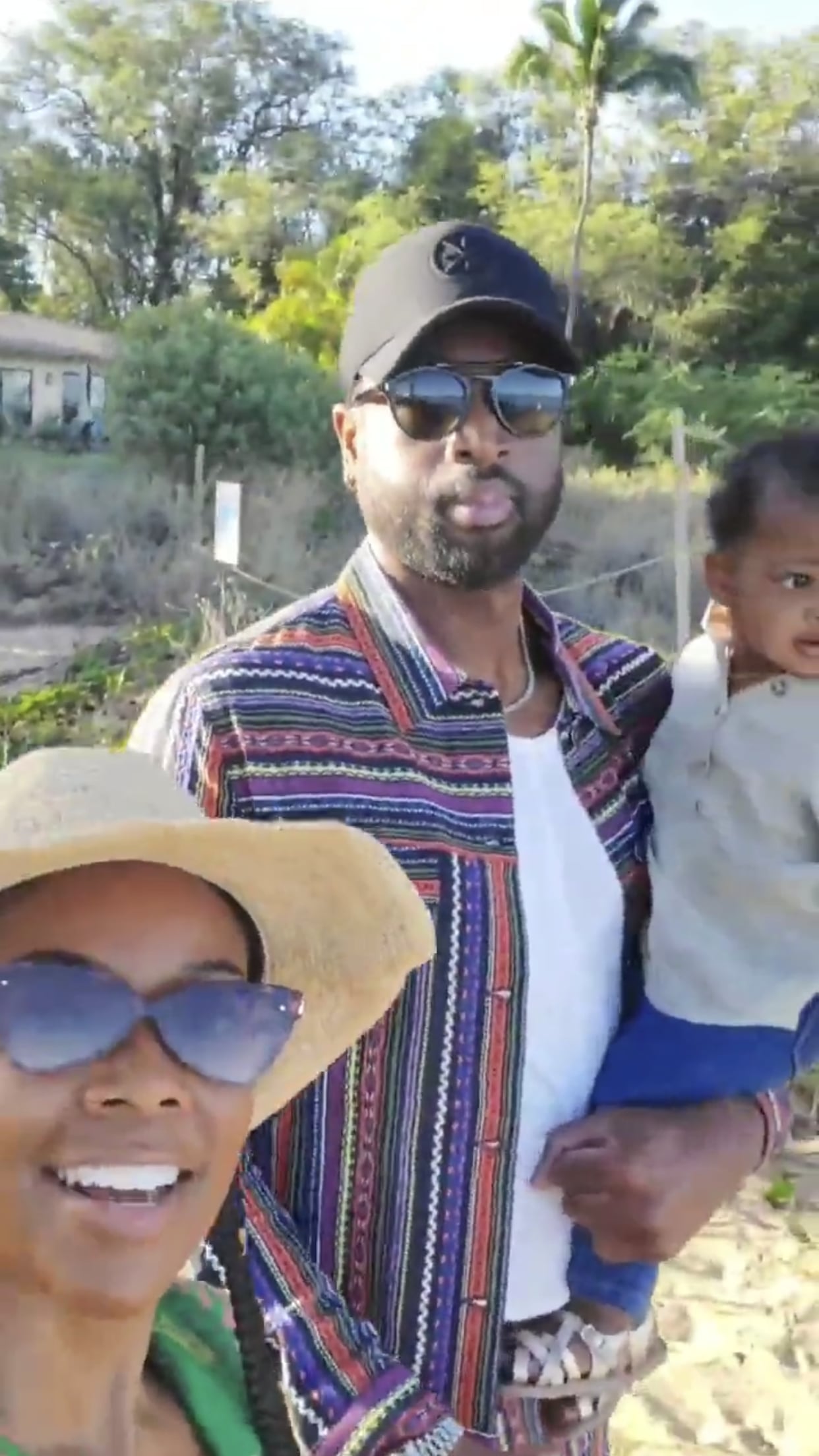 Celebrity Entertainment Gabrielle Union And Dwyane Wade Continue The Wade World Tour With A Family Trip To Maui Popsugar Celebrity Photo 18