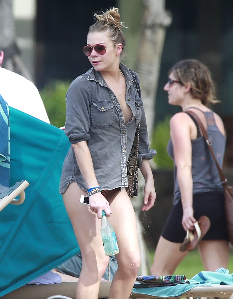 LeAnn Rimes in a Bikini With Eddie Cibrian in Hawaii