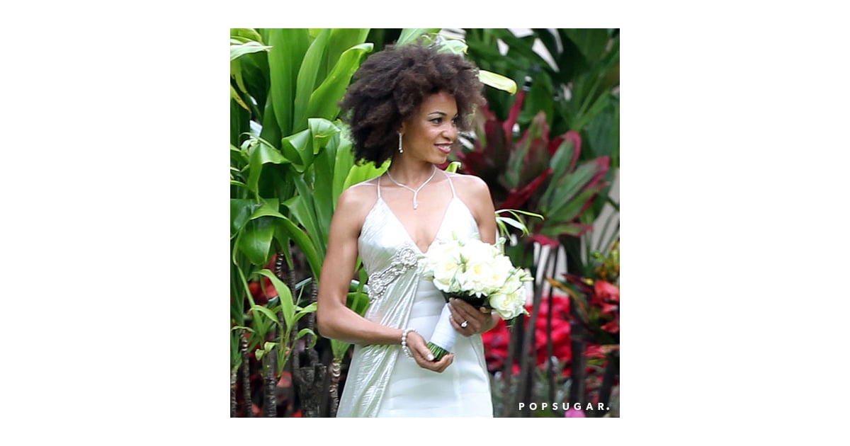 Carlos Santana married Cindy Blackman in Maui, HI, in December 2010