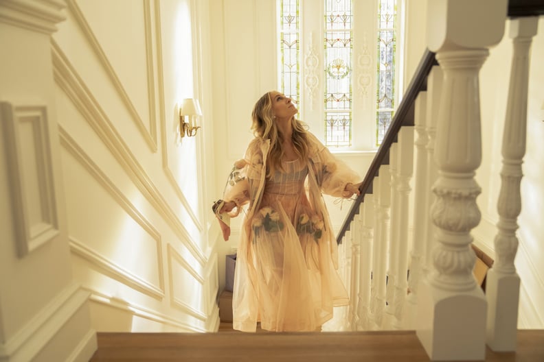 Carrie Bradshaw's Simone Rocha Dress and Trench in "And Just Like That" Season 3, Episode 1