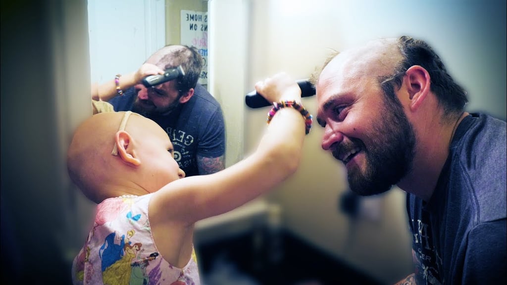 When this dad let his daughter with alopecia shave his head.