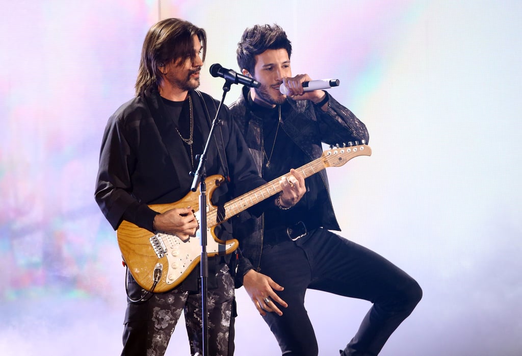 Latin Grammys: Juanes's Person of the Year Performance