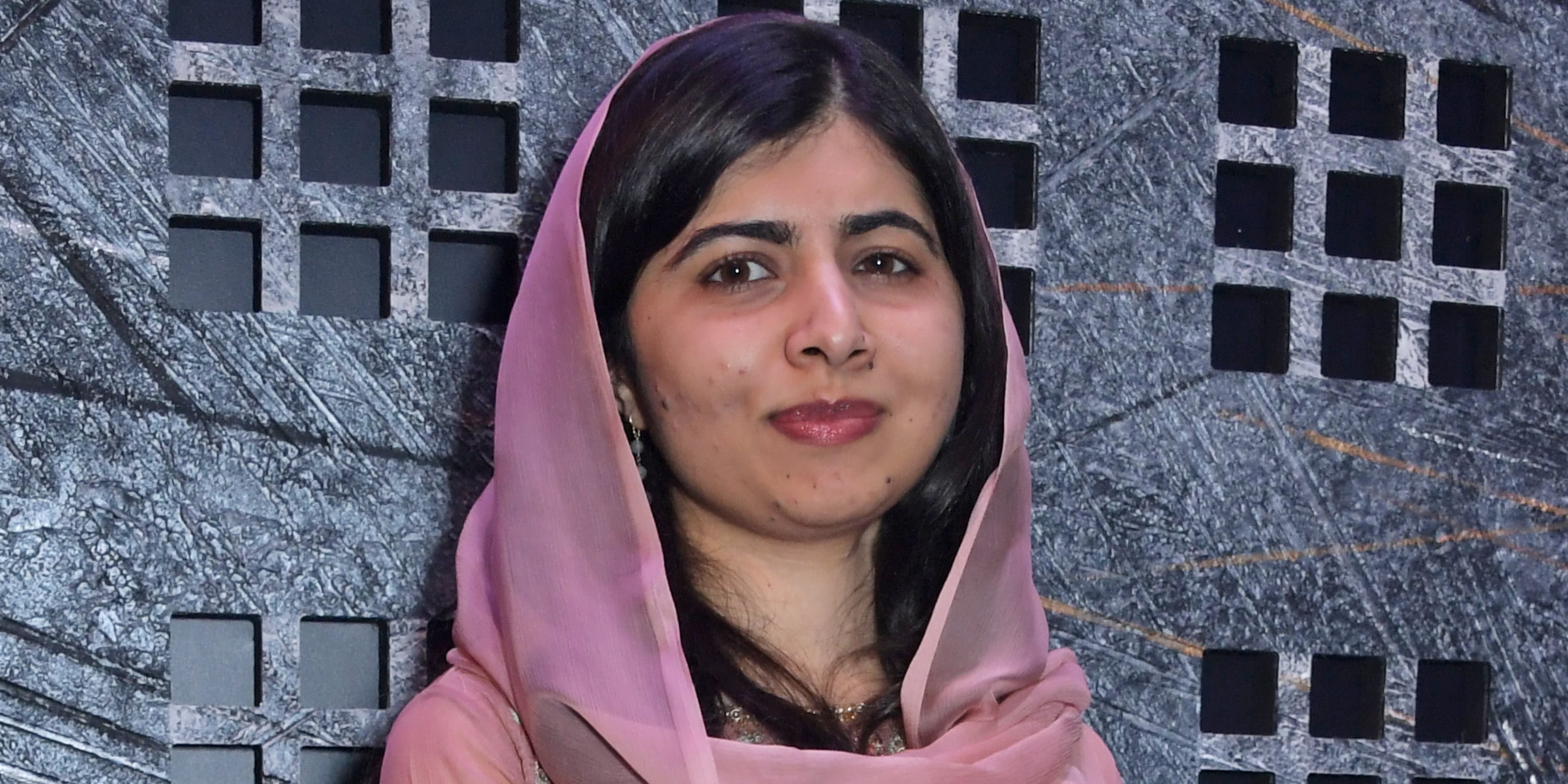 Malala Yousafzai, Asser Malik New Year's Resolution Game PS Celebrity(02)