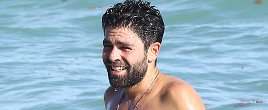 Adrian Grenier Shirtless at the Beach in Miami December 2015