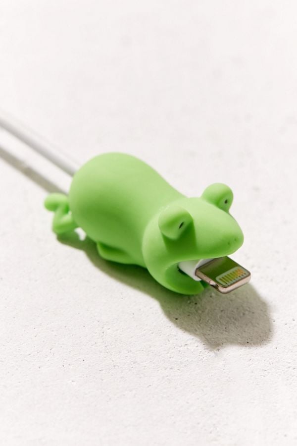 Frog Cable Bite