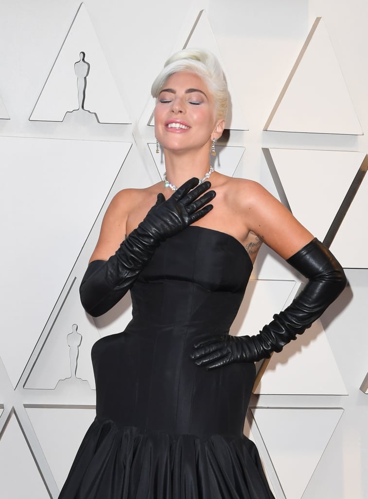 Memes About Lady Gaga's Necklace at the 2019 Oscars