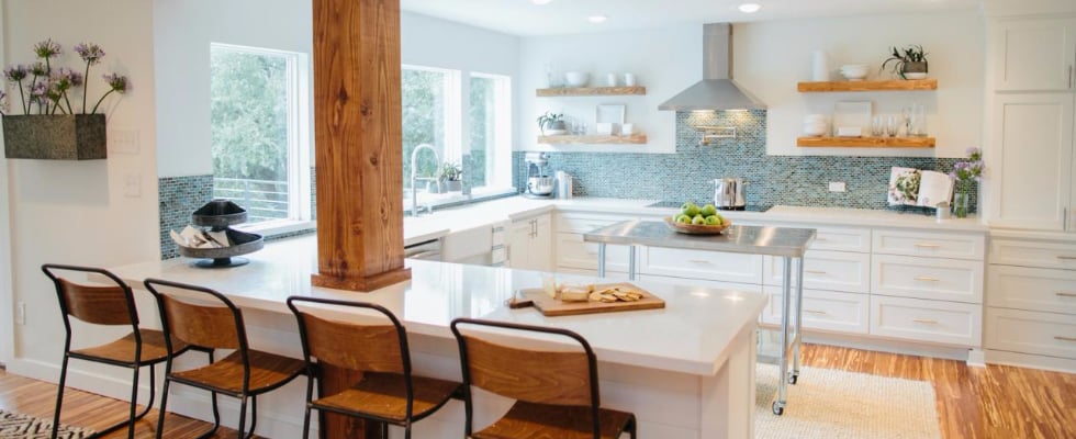 The 5 Best Farmhouse Kitchen Makeovers on Fixer Upper