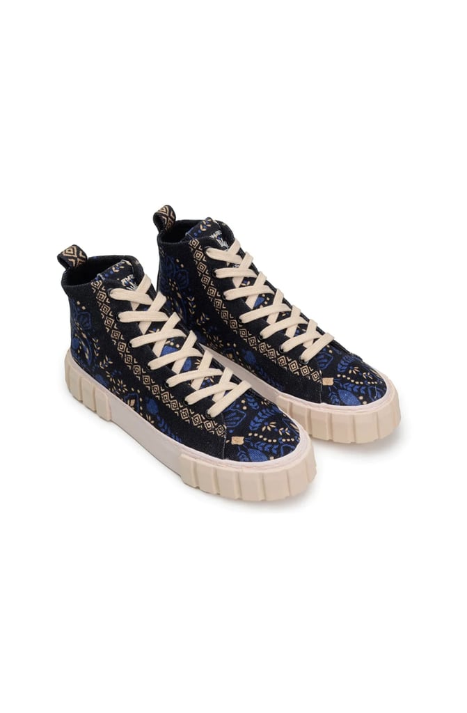 Sala Season Fashionista Gifts: Sneakers