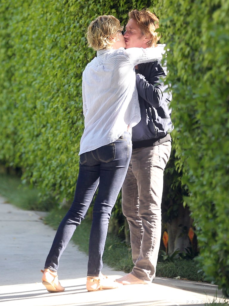 Charlize Theron Kissing Sean Penn