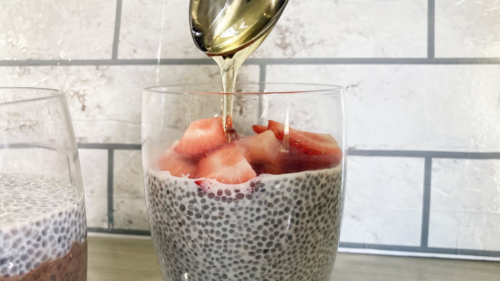 chia seed pudding: drizzling with honey
