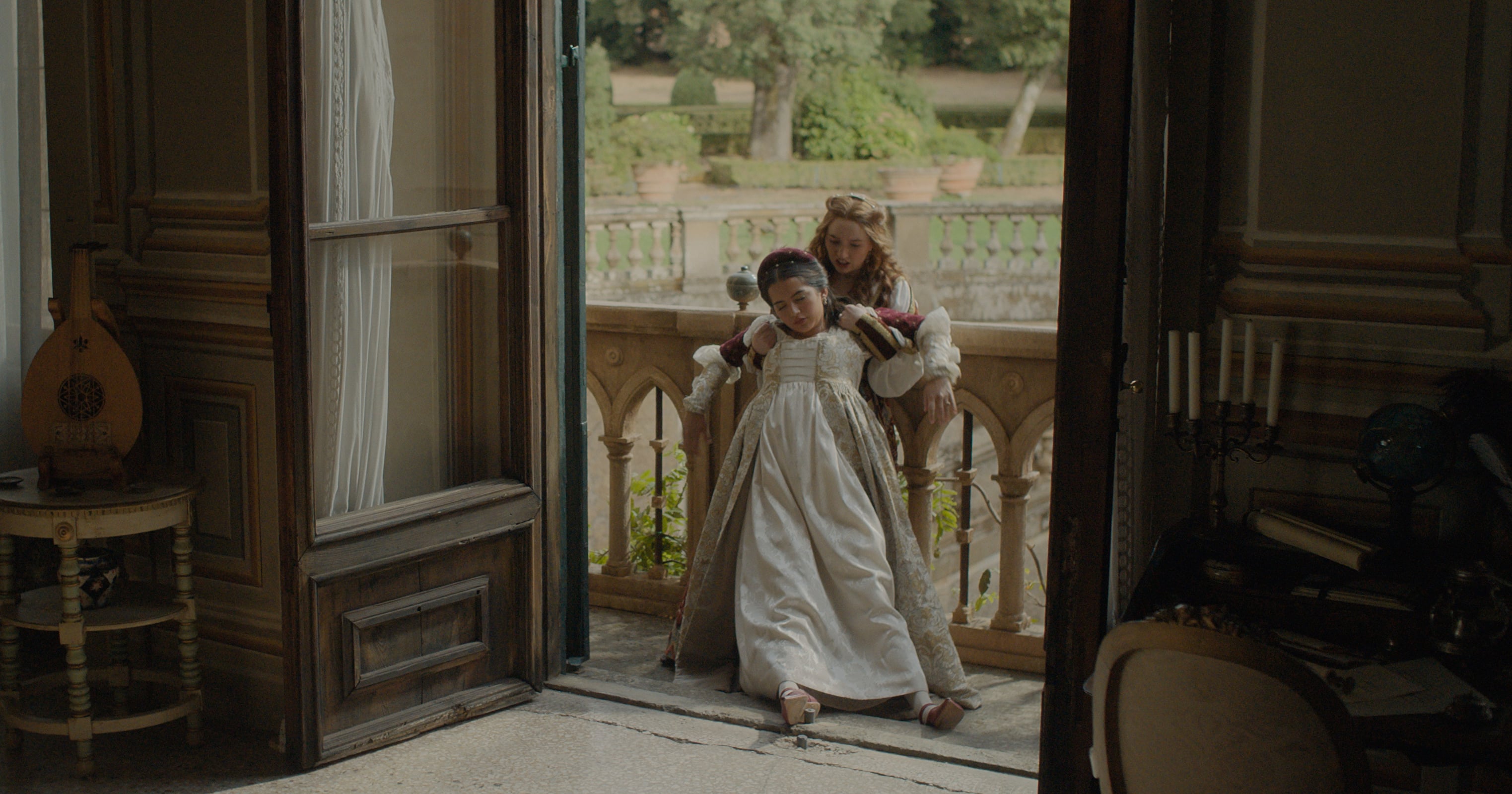 Hilarious Rosaline Trailer: Hulu'S Unexpected Comedy - s0hfaq8